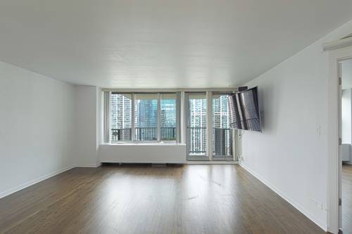 400 E Randolph Unit 3320, Chicago, IL 60601