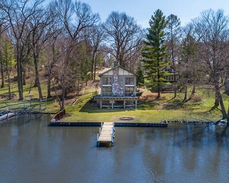 2712 Ridge, Algonquin, IL 60102
