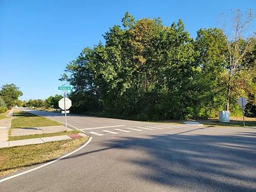 125 S Delany, Gurnee, IL 60031