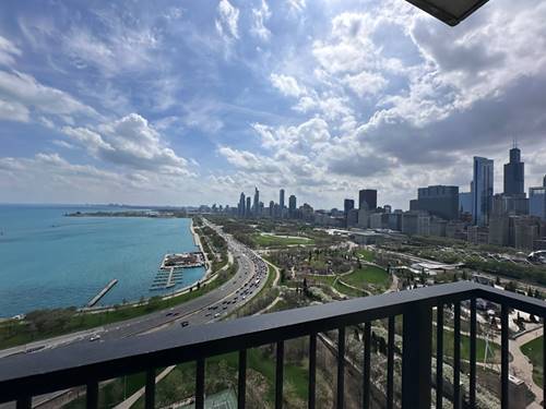 400 E Randolph Unit 3405, Chicago, IL 60601