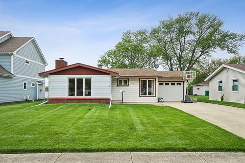 1028 Cherokee, Lemont, IL 60439