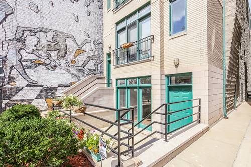 952 W Barry Unit G, Chicago, IL 60657