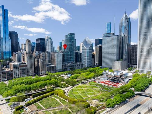 130 N Garland Unit 3302, Chicago, IL 60602
