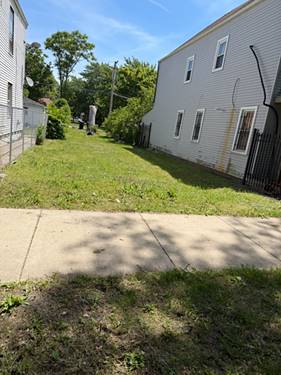 5209 S Winchester, Chicago, IL 60609