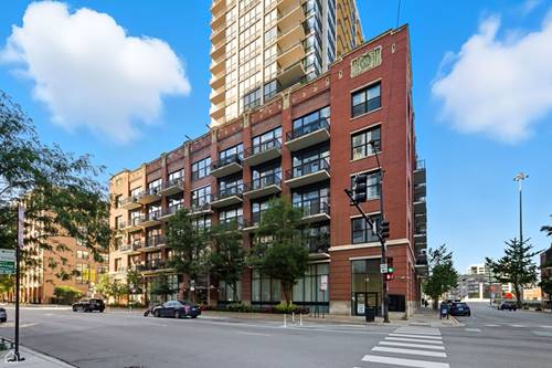 210 S Desplaines Unit 807, Chicago, IL 60661