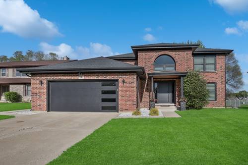 810 Kent, Bartlett, IL 60103