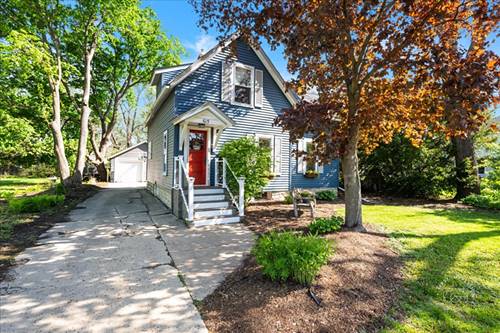 615 Elm, Batavia, IL 60510
