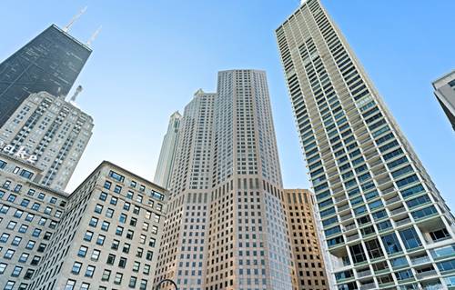 950 N Michigan Unit 2804, Chicago, IL 60611
