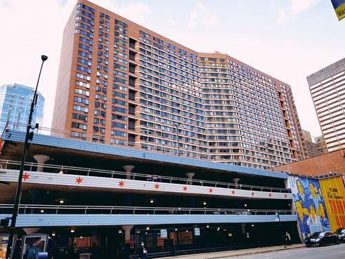 211 E Ohio Unit 2407, Chicago, IL 60611