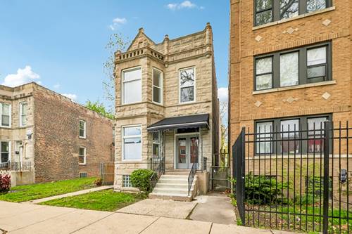 4351 W Maypole, Chicago, IL 60624