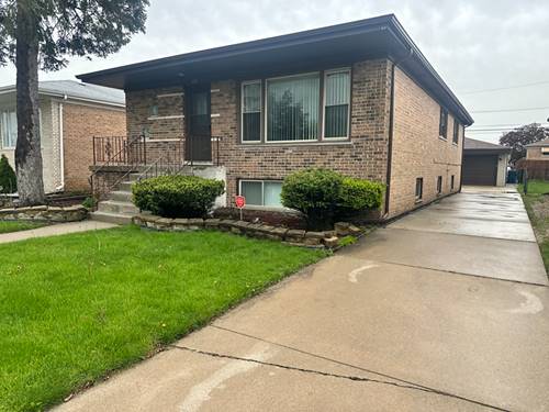 600 Escanaba, Calumet City, IL 60409