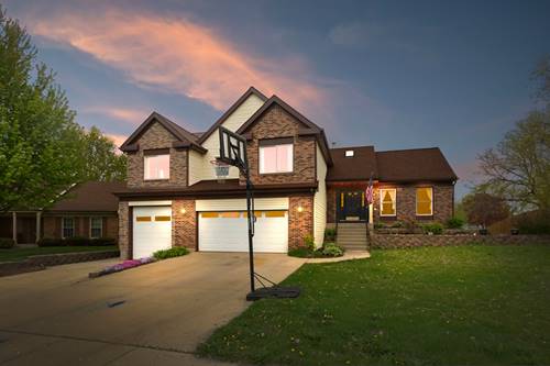 6 Cambridge, Cary, IL 60013