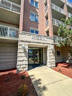 3258 N Harlem Unit 209, Chicago, IL 60634