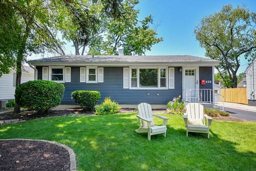 432 S Knollwood, Wheaton, IL 60187