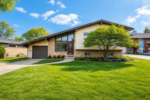 826 S Villa, Villa Park, IL 60181
