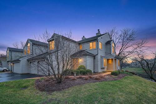 962 Shoreline Unit 898, Lake Barrington, IL 60010