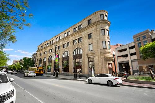 3325 N Lincoln Unit 302, Chicago, IL 60657