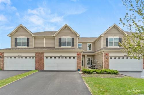 1122 Goldfinch, Yorkville, IL 60560