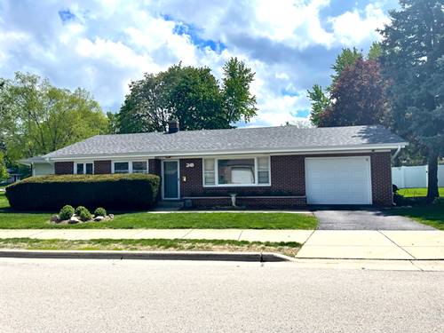 903 Erie, Elgin, IL 60123