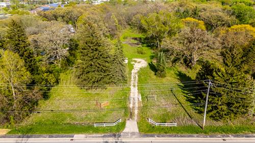 1001 N Hunt Club, Gurnee, IL 60031