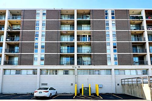 1043 S York Unit 409, Bensenville, IL 60106