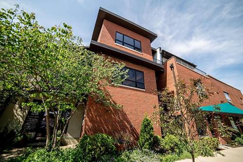 1607 Simpson Unit 2W, Evanston, IL 60201