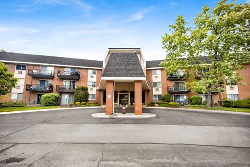 1188 Royal Glen Unit 126, Glen Ellyn, IL 60137