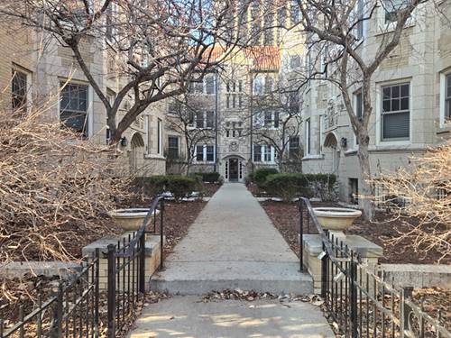 548 W Brompton Unit 1E, Chicago, IL 60657