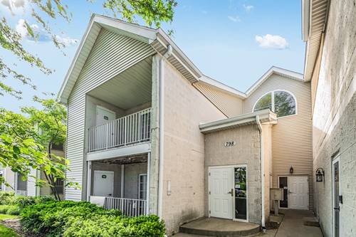 798 N Gary Unit 210, Carol Stream, IL 60188