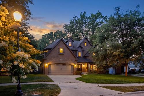 639 N Wright, Naperville, IL 60563