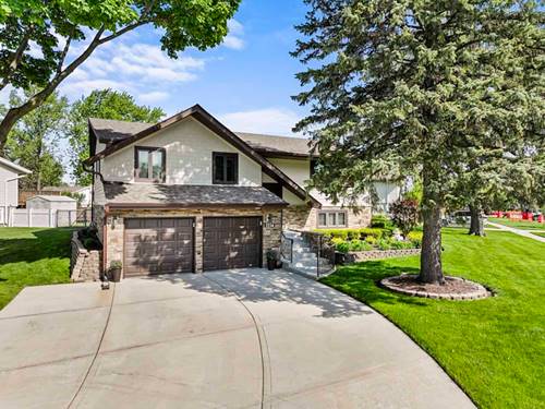1214 Milton, Schaumburg, IL 60193