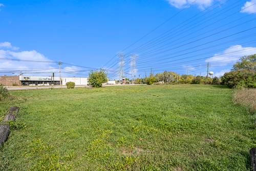 17001 Glen Oak, Lansing, IL 60438