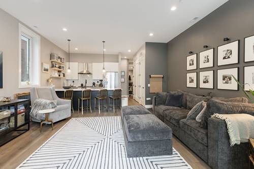 2423 W Fullerton Unit 3A, Chicago, IL 60647