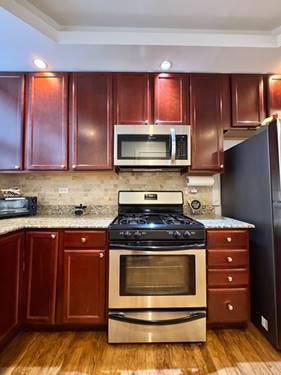 7048 N Damen Unit 2w, Chicago, IL 60645