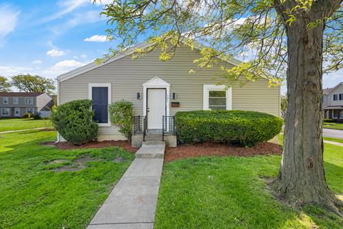 121 Williamsburg, Country Club Hills, IL 60478