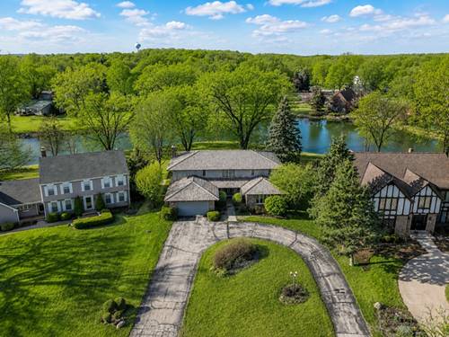 9 Buckingham, Sugar Grove, IL 60554