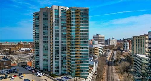 1720 Maple Unit 2460, Evanston, IL 60201