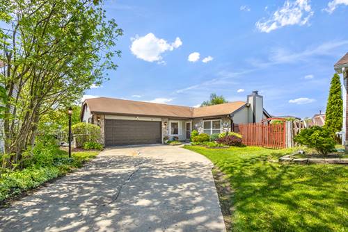 6 Ironwood, Streamwood, IL 60107