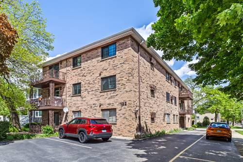 122 Circle Unit 307, Forest Park, IL 60130