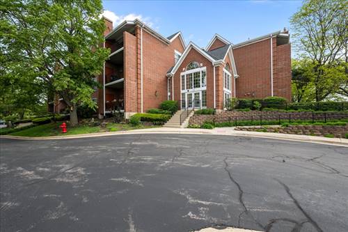 29 Hunt Club Unit 29, St. Charles, IL 60174