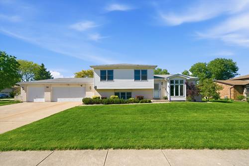 752 Rosanne, Lockport, IL 60441