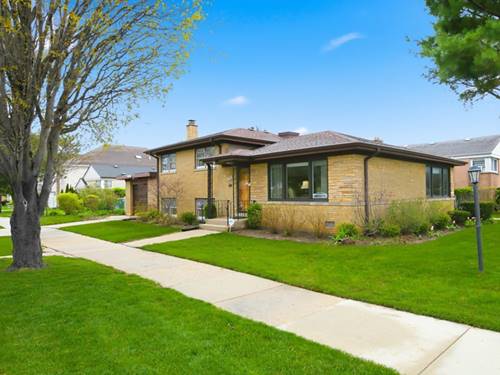 3955 W Greenleaf, Lincolnwood, IL 60712