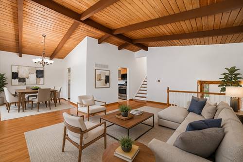 9138 Four Winds, Skokie, IL 60076