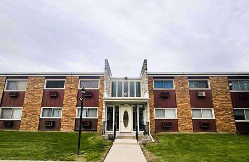 1313 S Rebecca Unit 209, Lombard, IL 60148