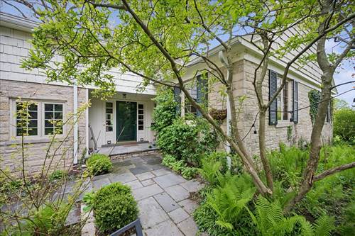 1372 Sunview, Winnetka, IL 60093