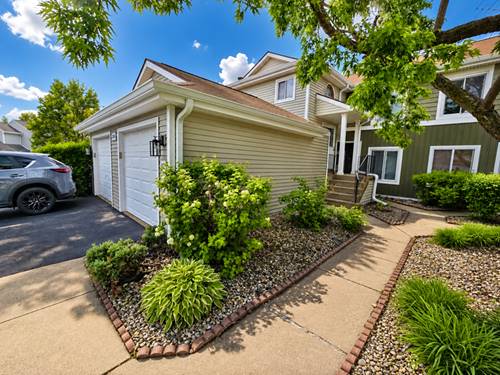 2474 Brunswick Unit A1, Woodridge, IL 60517
