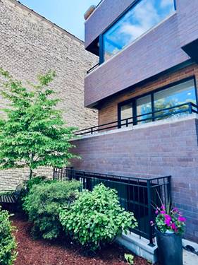 1445 W Grand Unit 1E, Chicago, IL 60642