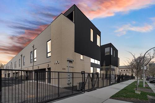 6218 S Woodlawn Unit A, Chicago, IL 60637