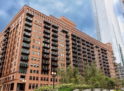 165 N Canal Unit 1404, Chicago, IL 60606