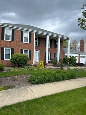 690 Waterford, Des Plaines, IL 60016